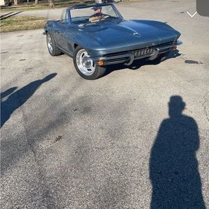 Meet your Posher, Reece